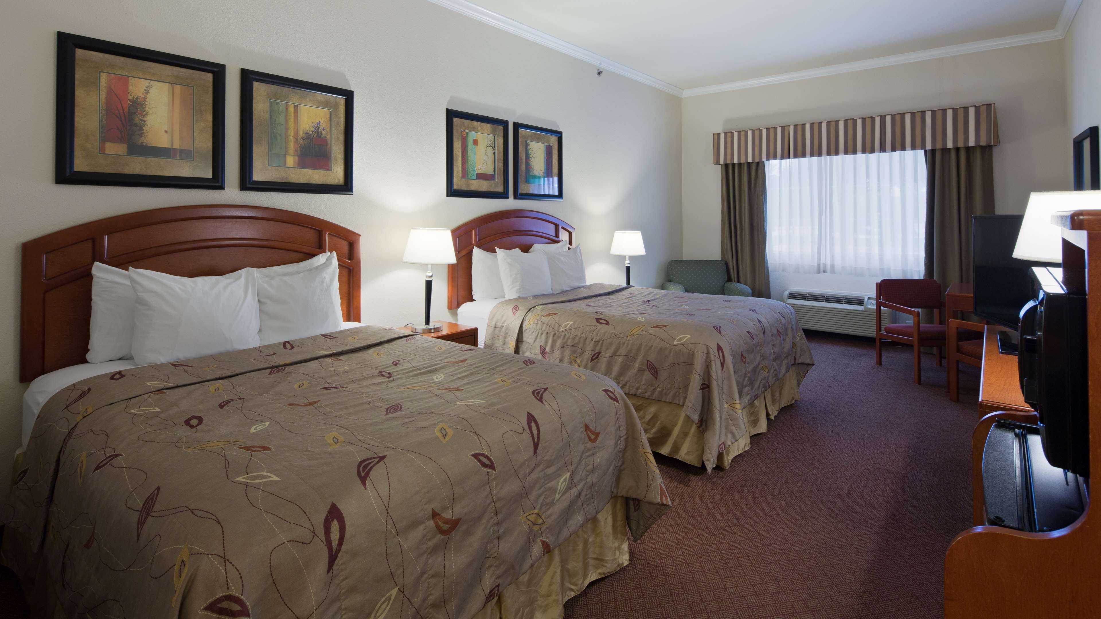 Best Western Inn & Suites קליבלנד מראה חיצוני תמונה